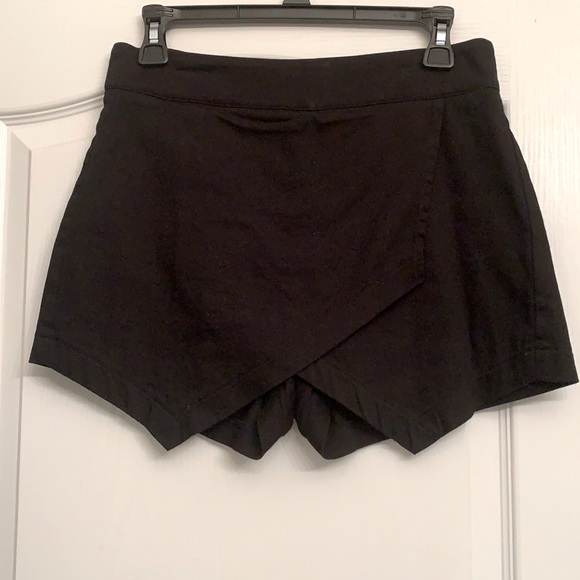 Envelope skort - Picture 2 of 6
